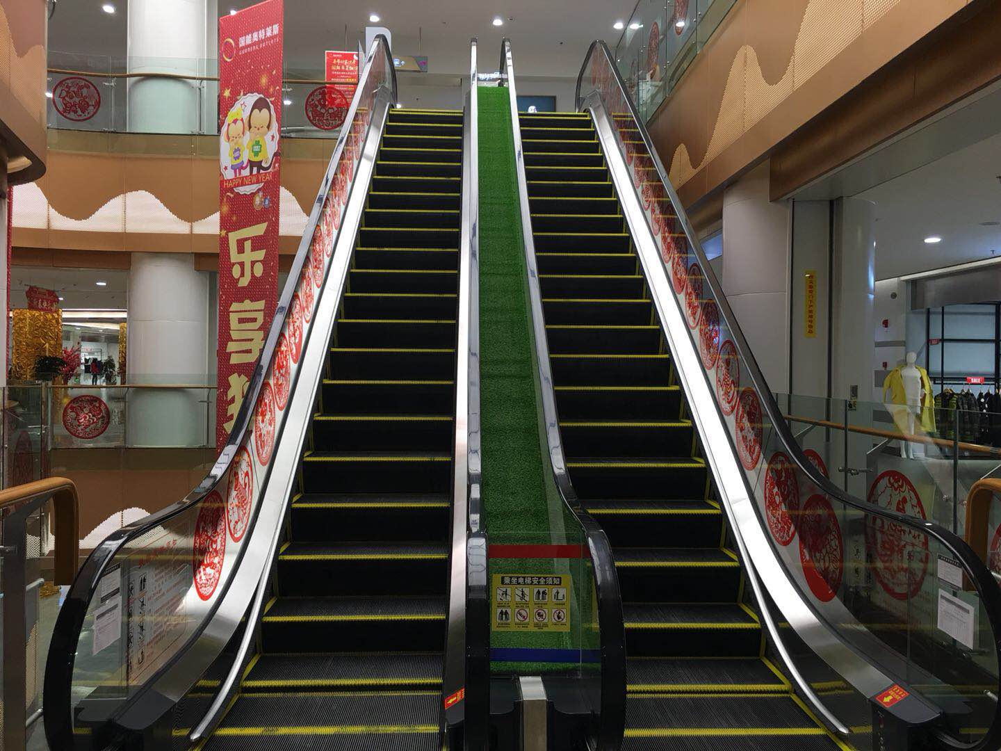 扶梯